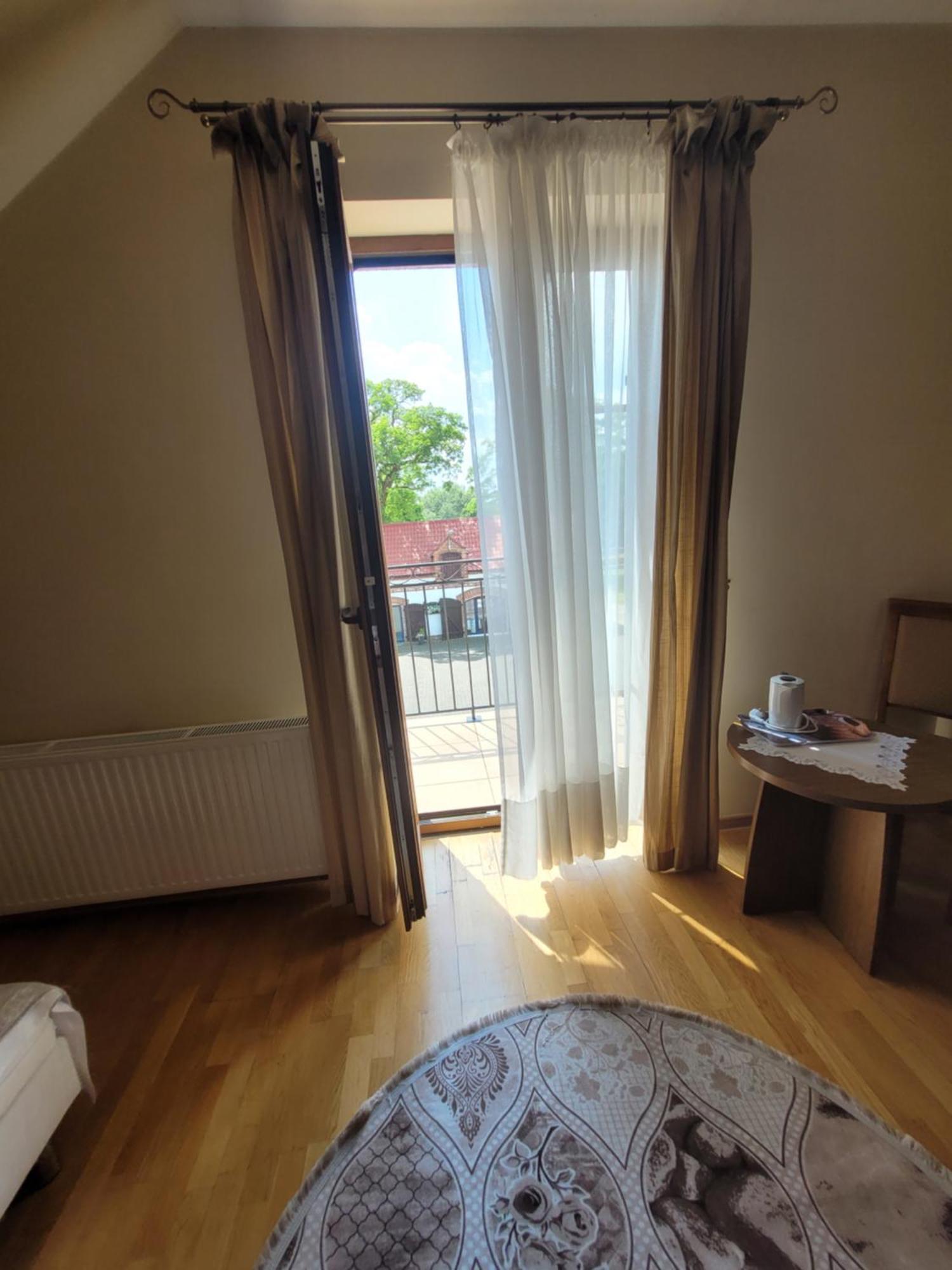 Dworek Biesiadny Radzewice Exterior foto